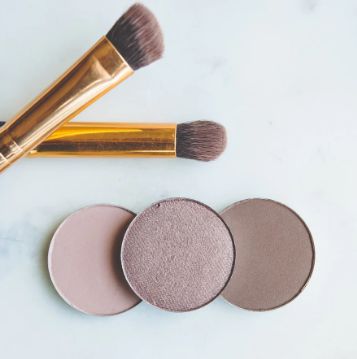 Natural Eye Shadow Singles, Toups & Co Organics