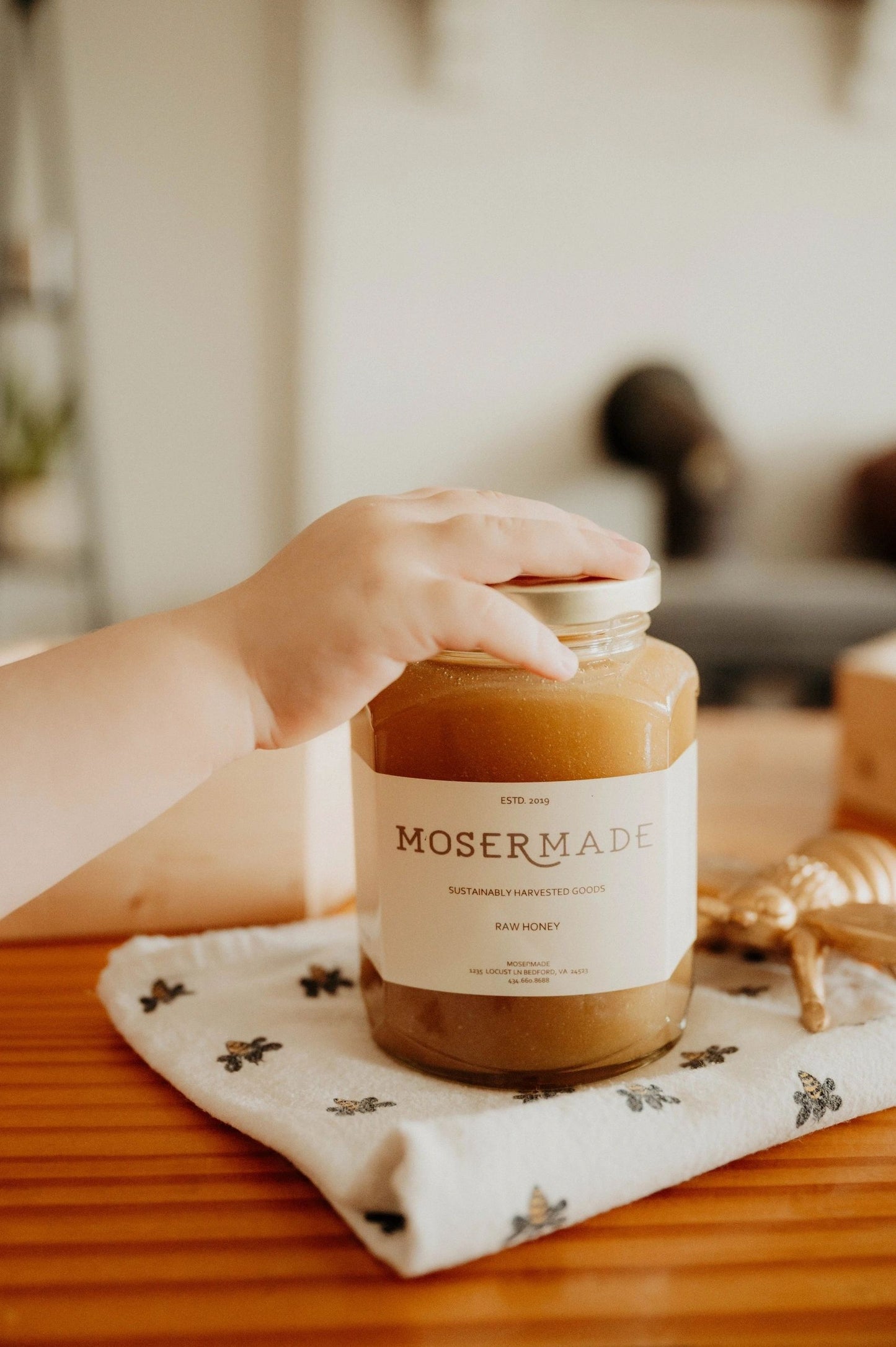 Raw Honey, Sustainably Harvested Goods, 454g, Mosermade